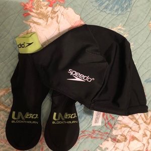 TODDLER SPEEDO SPF HAT AND WATER SLIPPERS